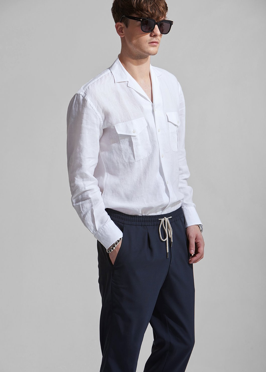 570 ITALIA Butterfly Collar Linen Shirt-White