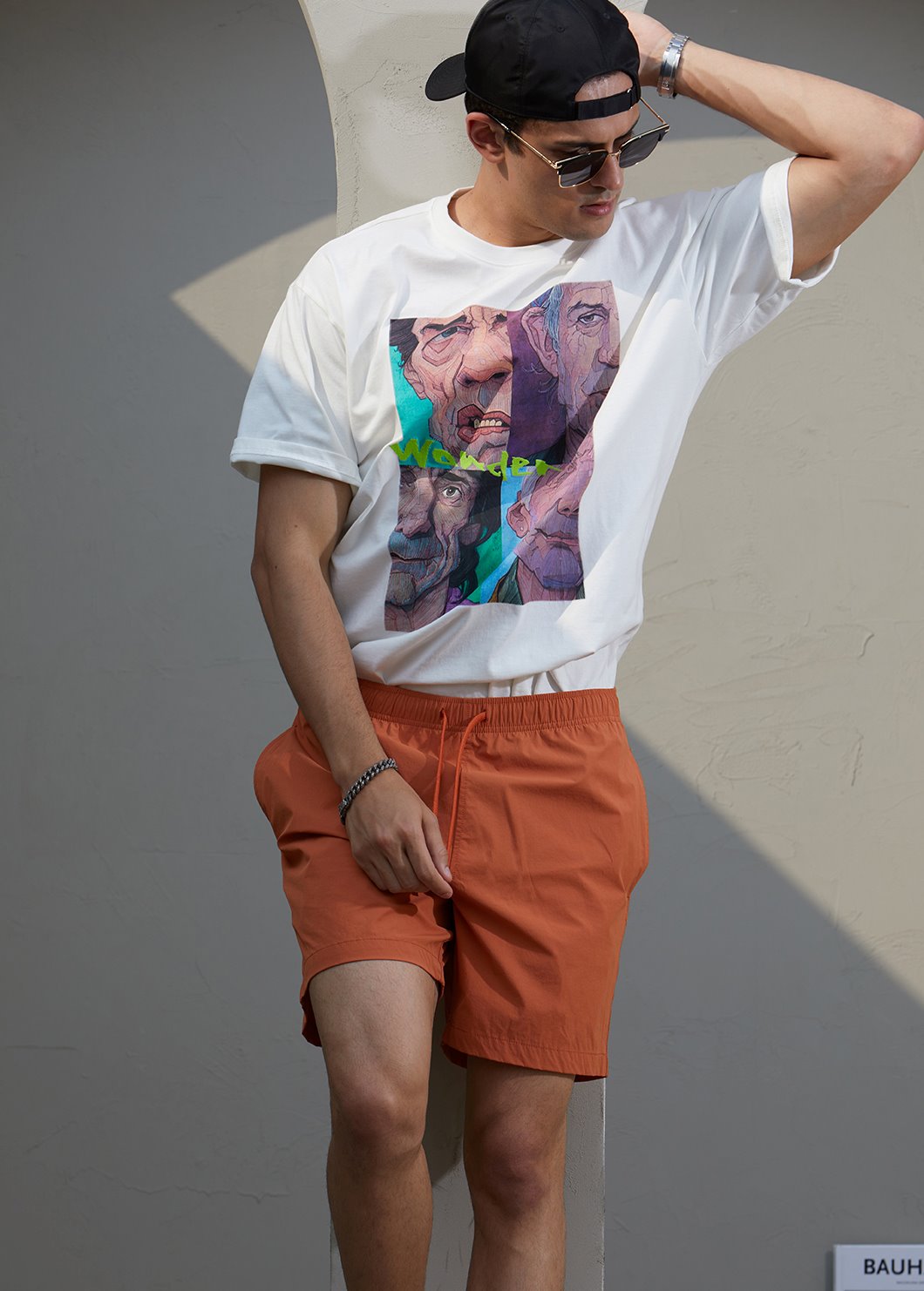 WONDER Portrait T-Shirts-2Color